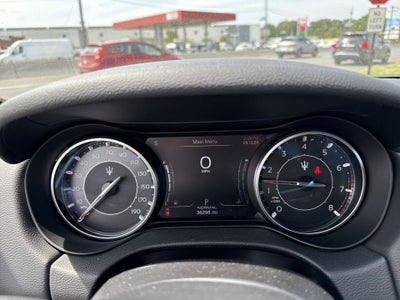 2022 Maserati Ghibli Modena Q4