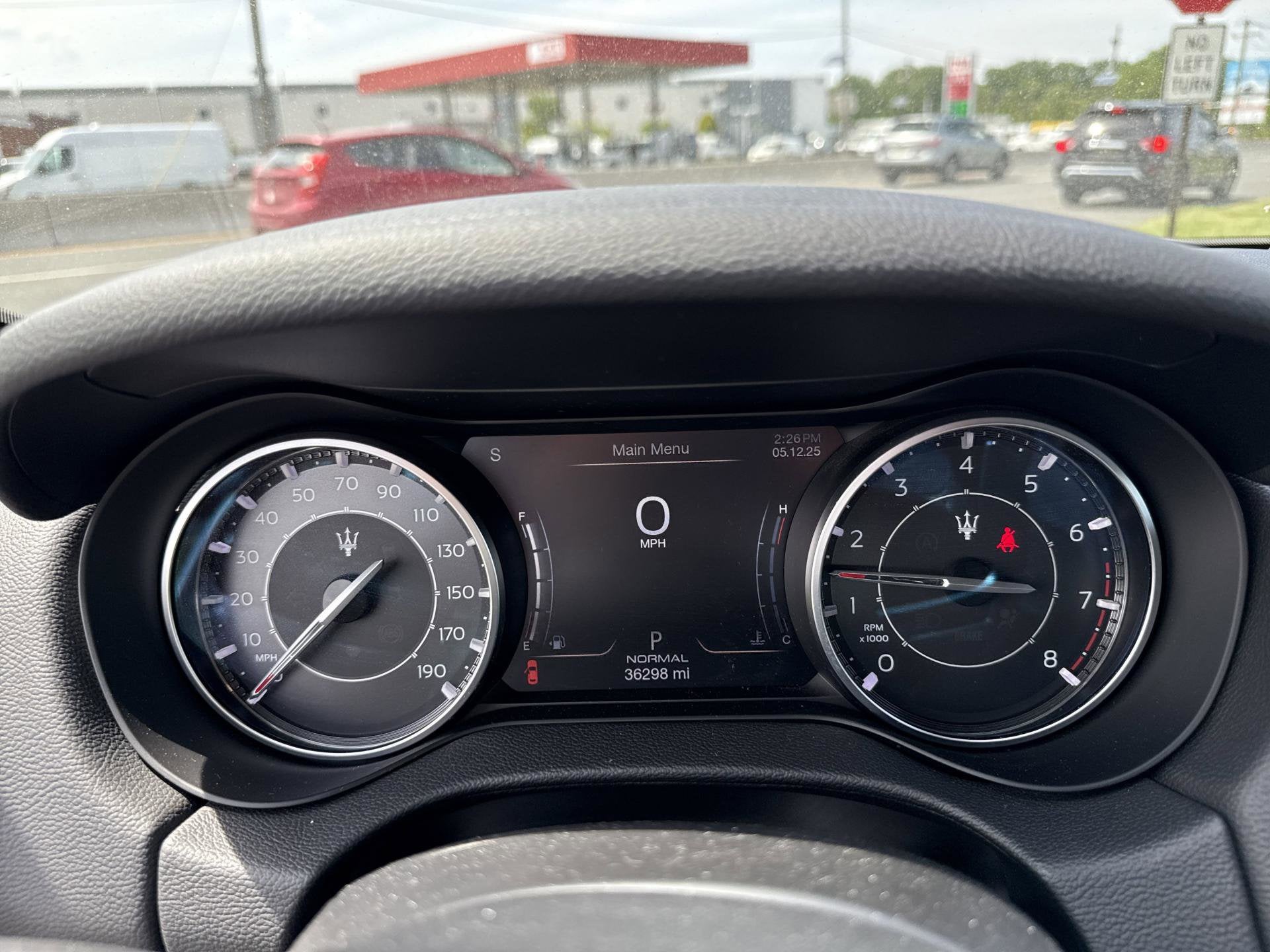 2022 Maserati Ghibli Modena Q4