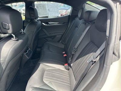 2022 Maserati Ghibli Modena Q4