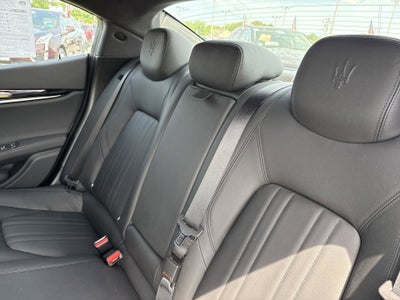 2022 Maserati Ghibli Modena Q4