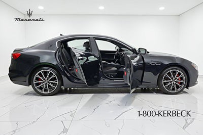 2023 Maserati Ghibli Modena Q4