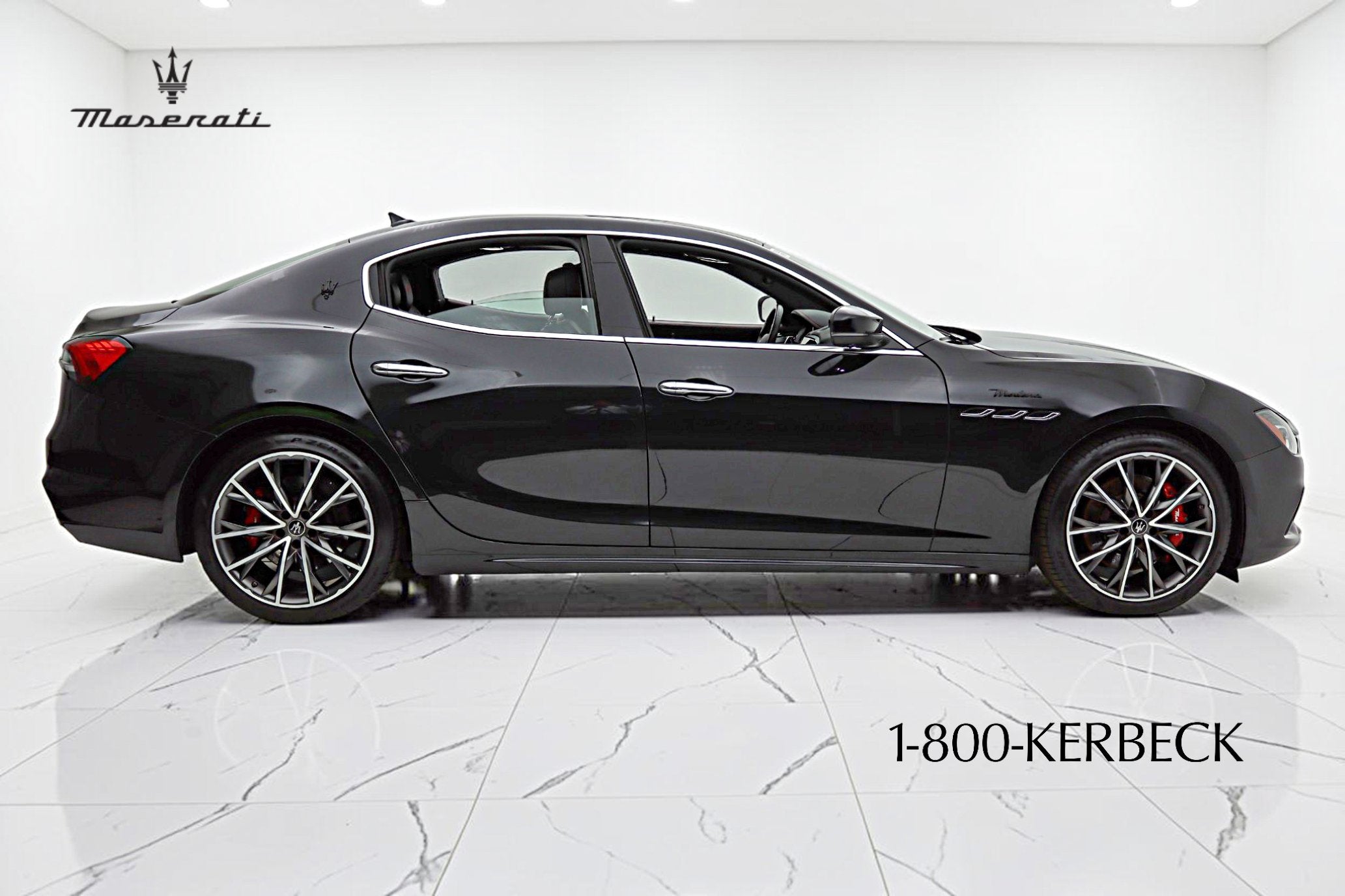 2023 Maserati Ghibli Modena Q4