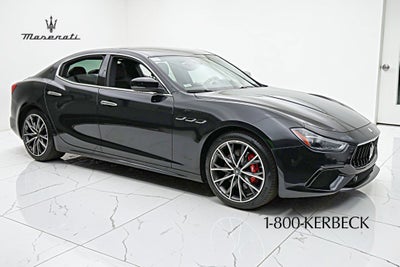 2023 Maserati Ghibli Modena Q4