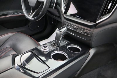 2023 Maserati Ghibli Modena Q4