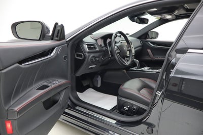 2023 Maserati Ghibli Modena Q4