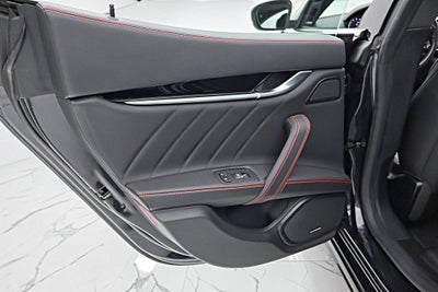 2023 Maserati Ghibli Modena Q4