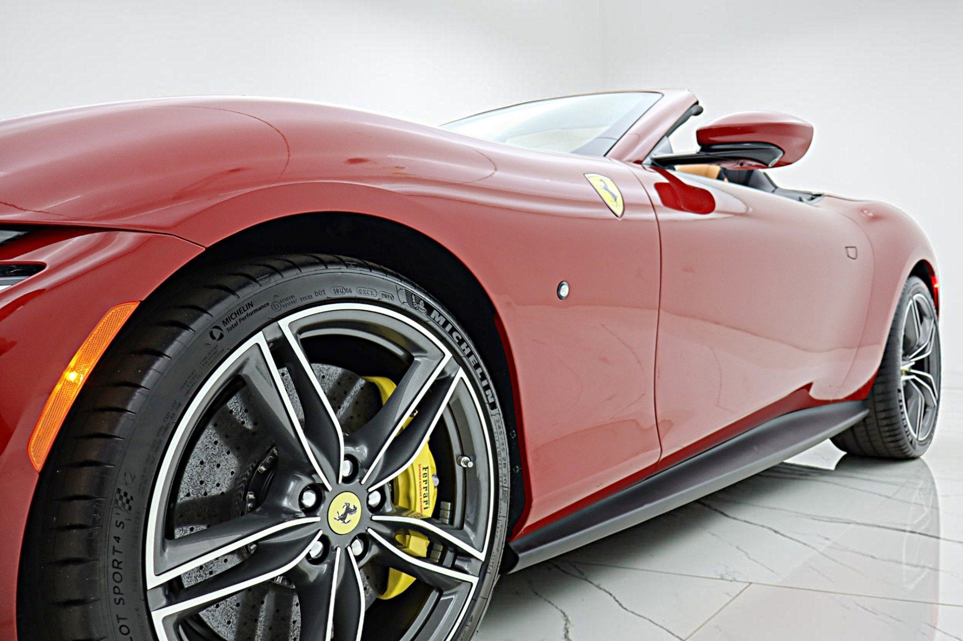 2026 Ferrari Roma Spider