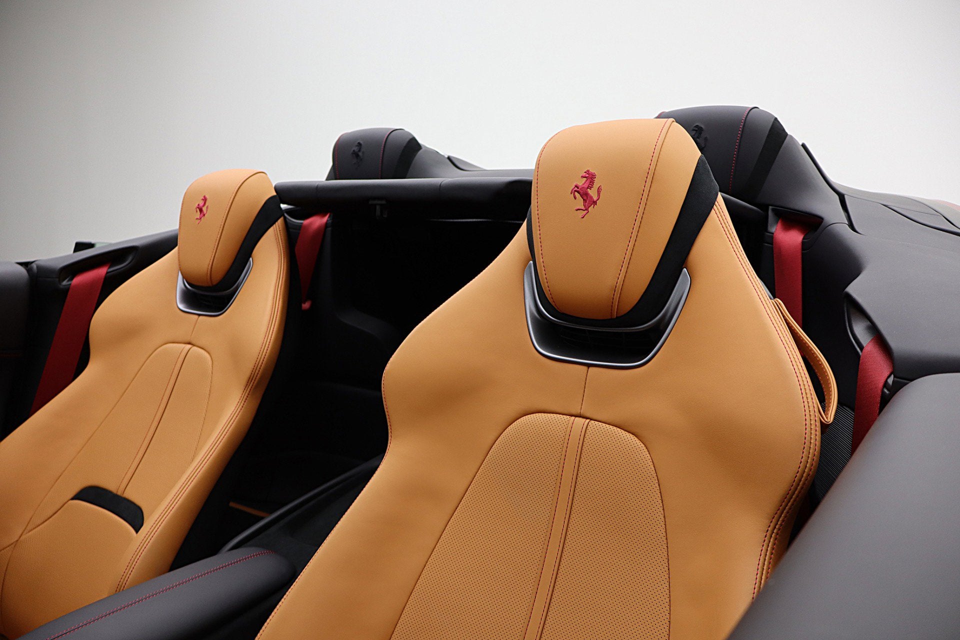 2026 Ferrari Roma Spider