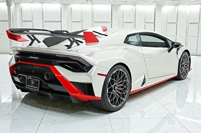 2024 Lamborghini Huracan STO
