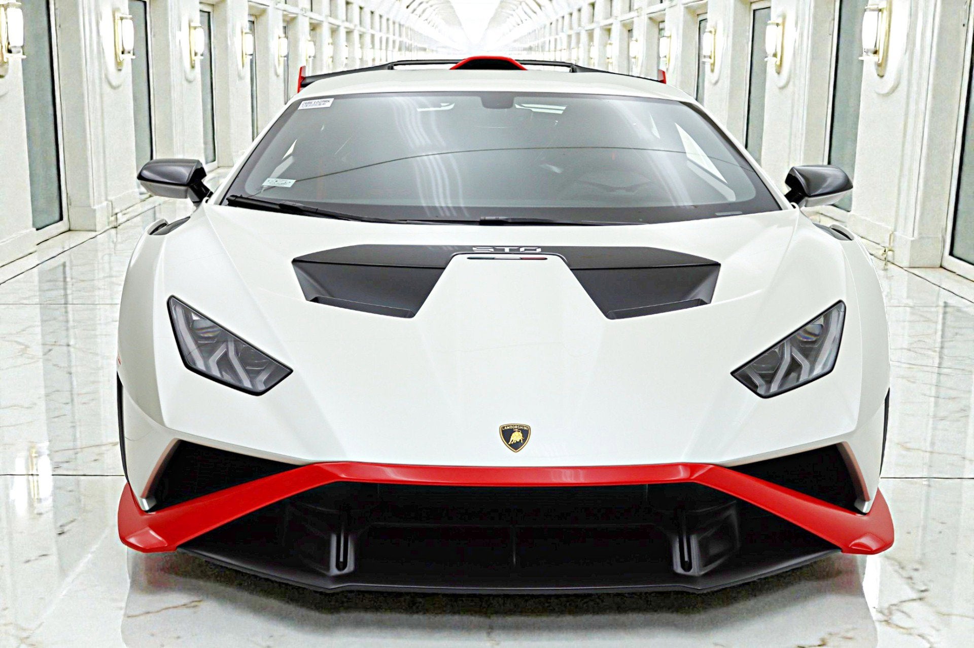 2024 Lamborghini Huracan STO