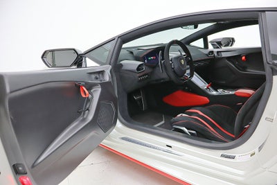 2024 Lamborghini Huracan STO