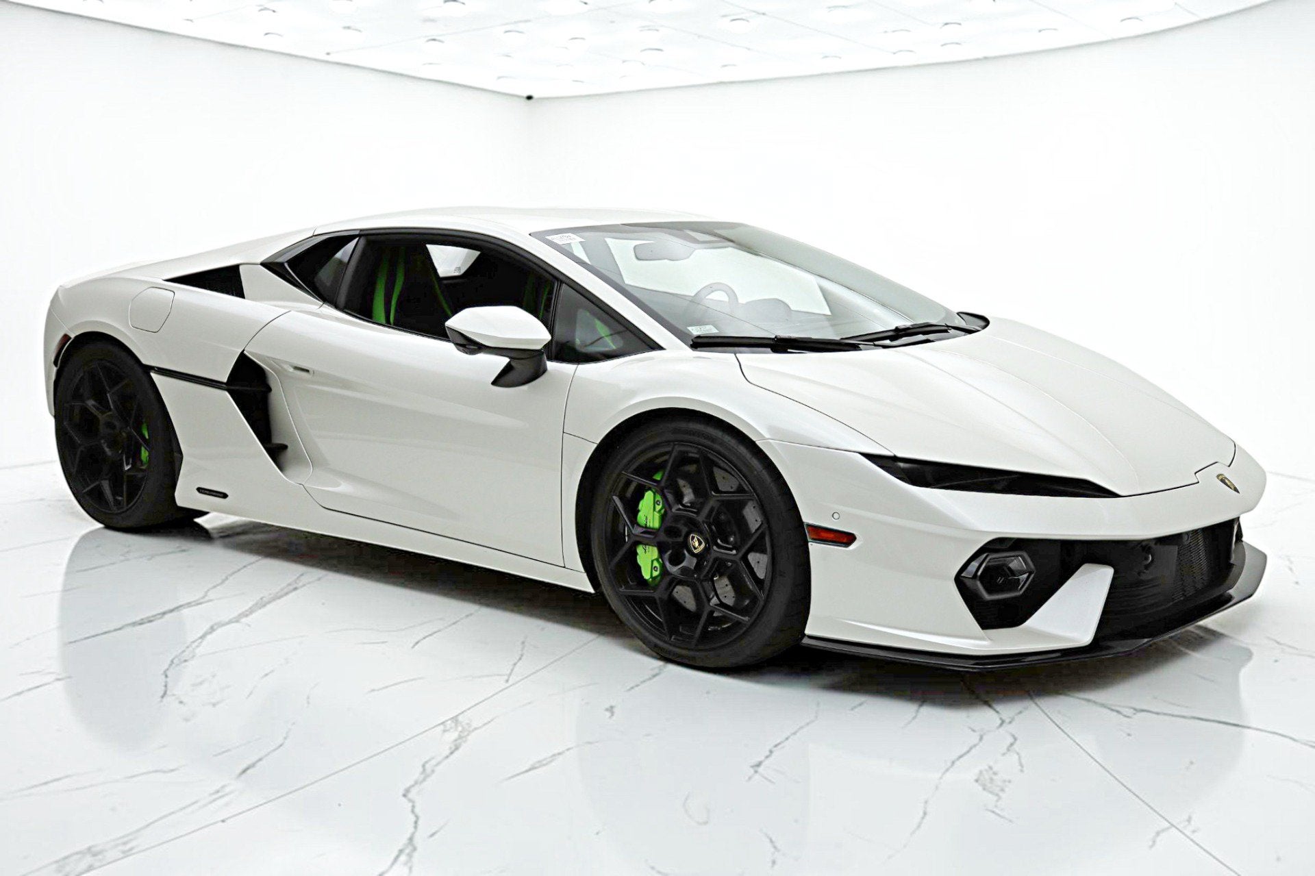2026 Lamborghini Temerario /LEASE OPTIONS AVAILABLE