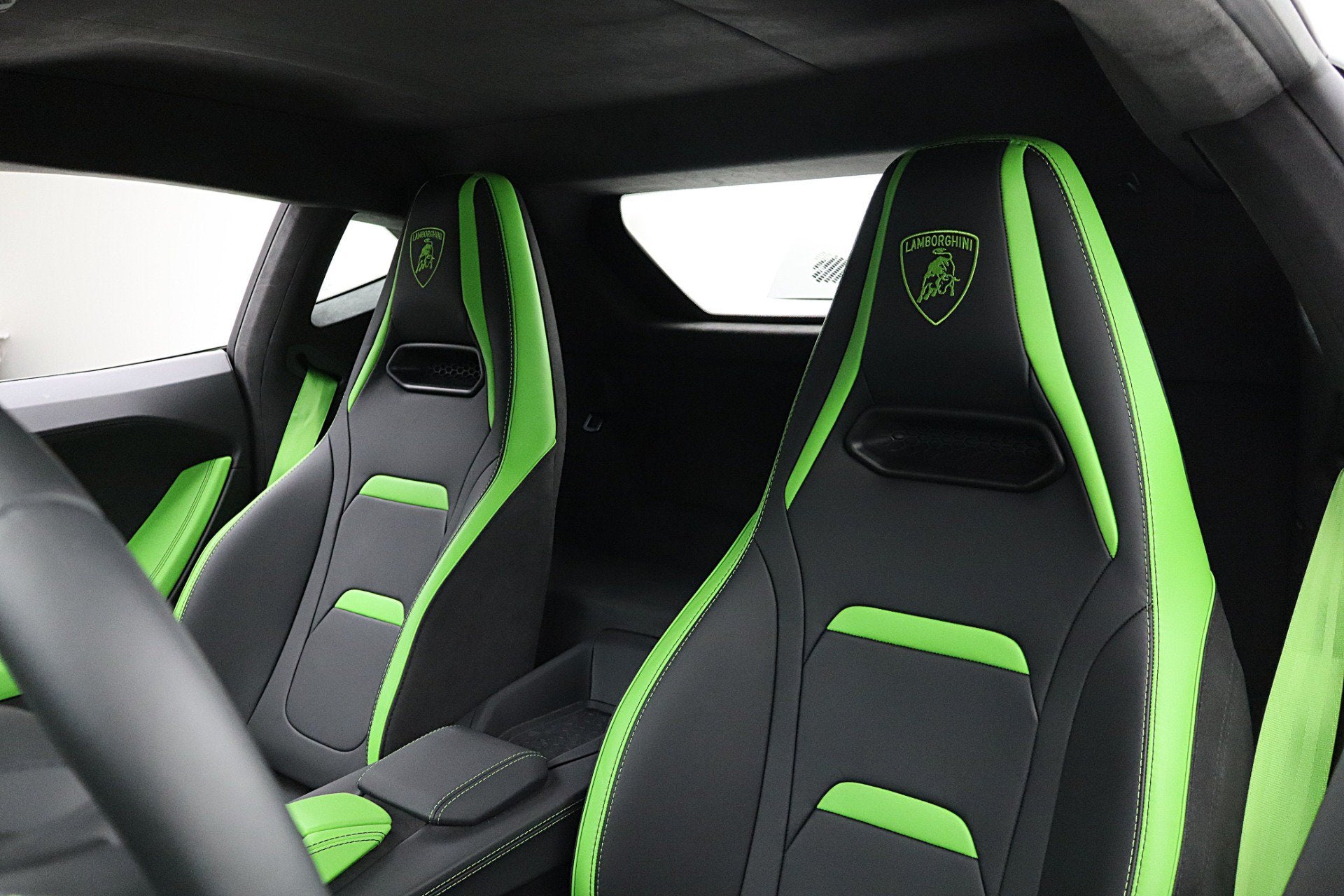 2026 Lamborghini Temerario /LEASE OPTIONS AVAILABLE