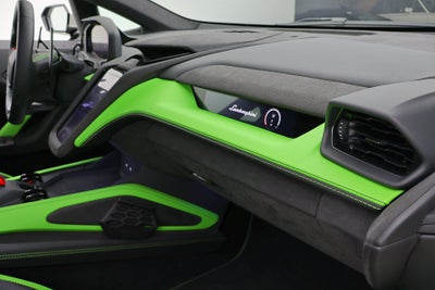 2026 Lamborghini Temerario /LEASE OPTIONS AVAILABLE