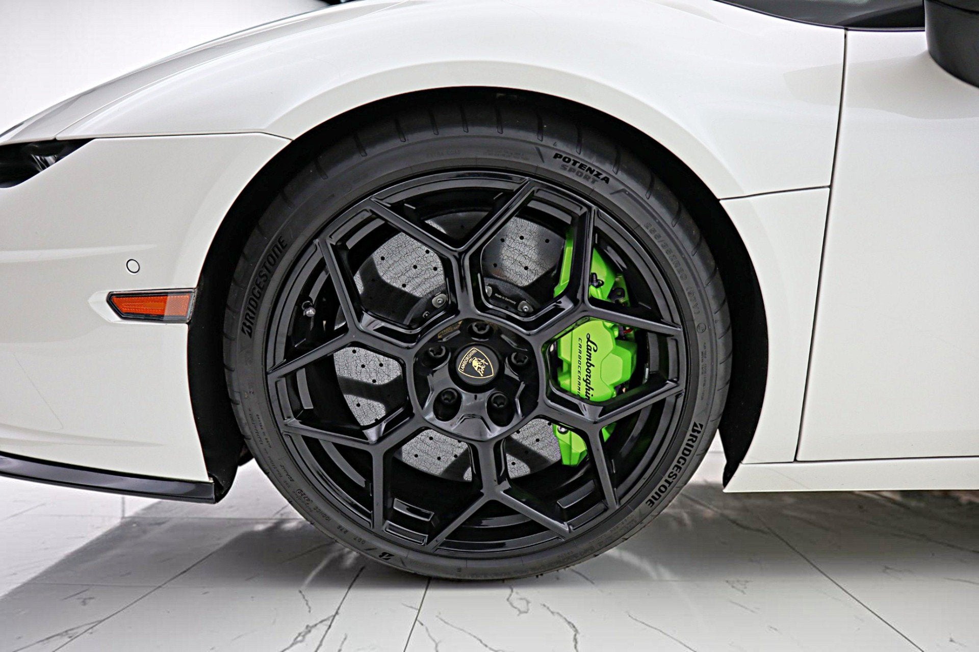 2026 Lamborghini Temerario /LEASE OPTIONS AVAILABLE