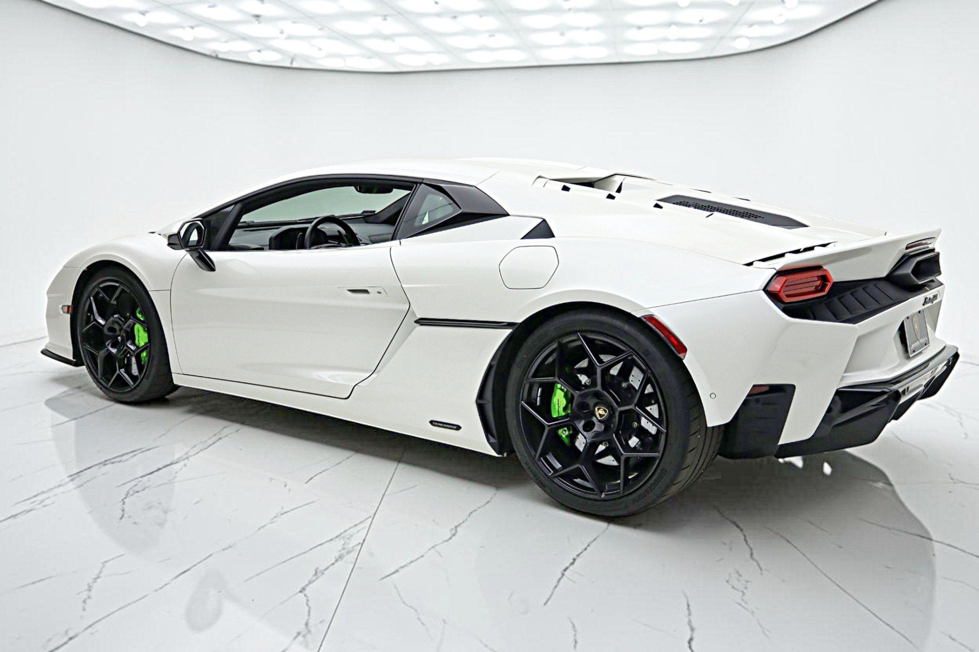 2026 Lamborghini Temerario /LEASE OPTIONS AVAILABLE