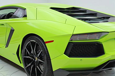2016 Lamborghini Aventador LP 700-4