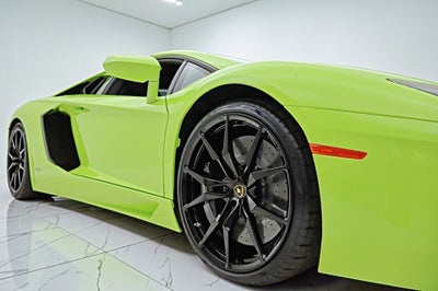 2016 Lamborghini Aventador LP 700-4
