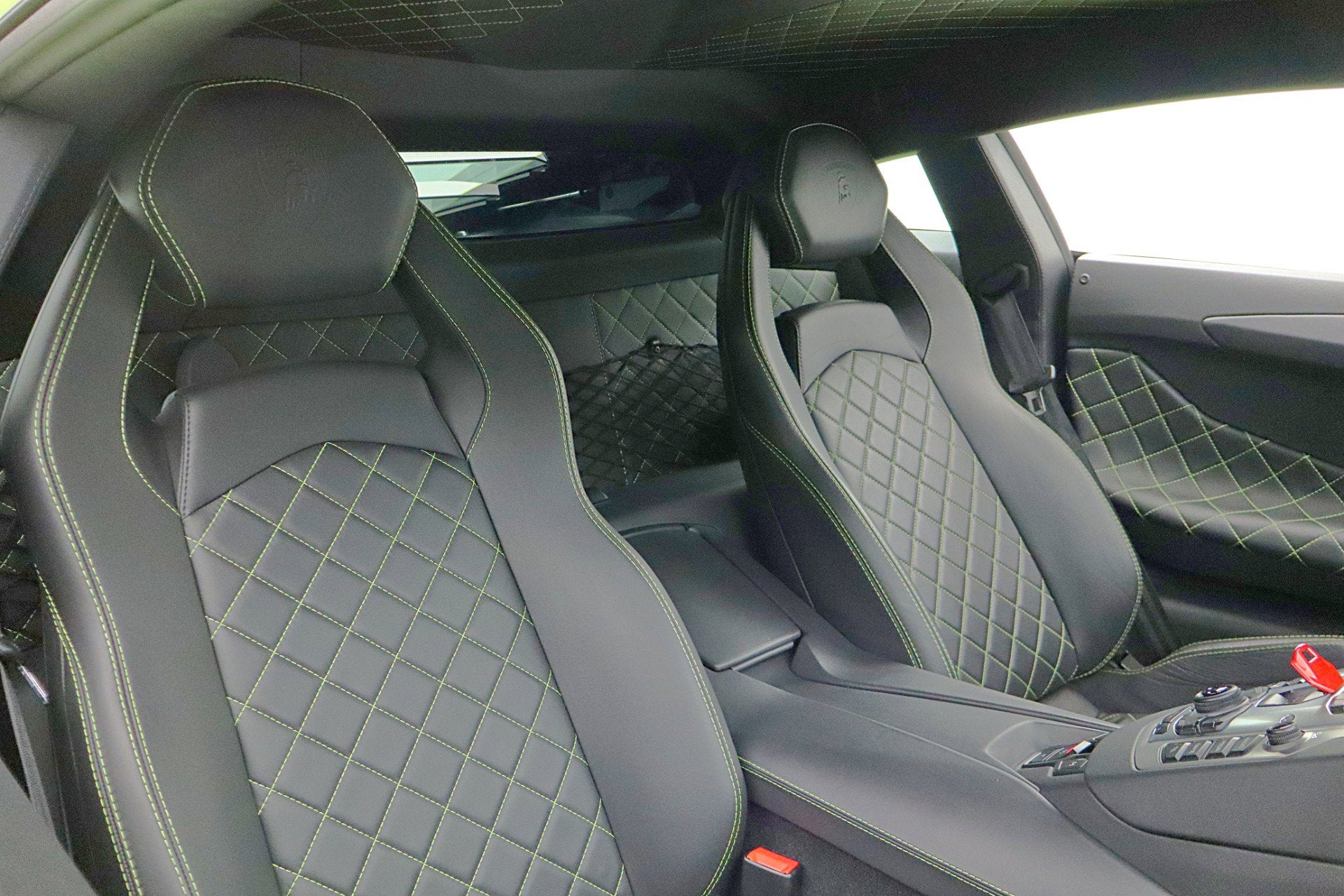 2016 Lamborghini Aventador LP 700-4