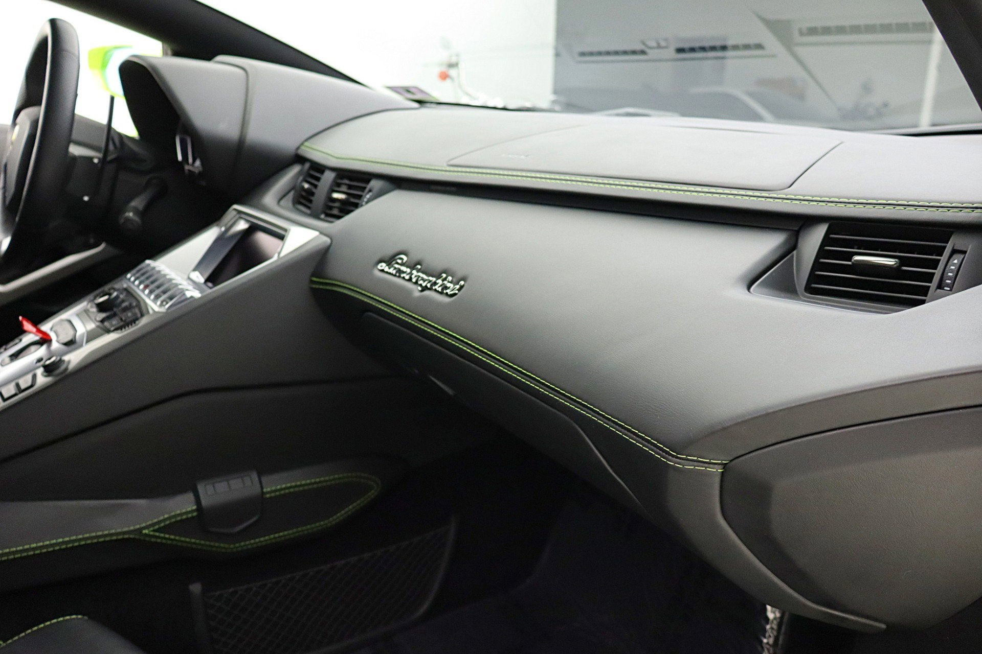 2016 Lamborghini Aventador LP 700-4