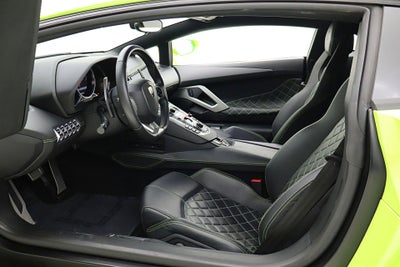 2016 Lamborghini Aventador LP 700-4