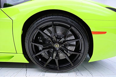 2016 Lamborghini Aventador LP 700-4