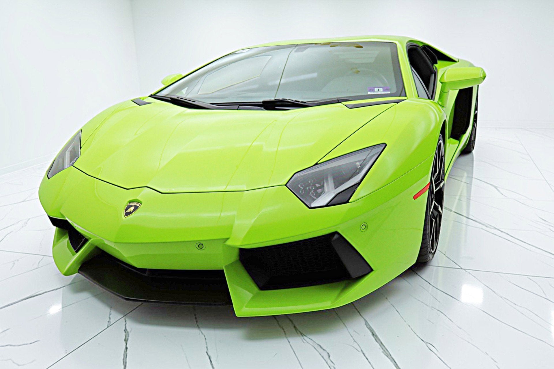 2016 Lamborghini Aventador LP 700-4