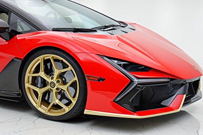 2025 Lamborghini Revuelto Coupe