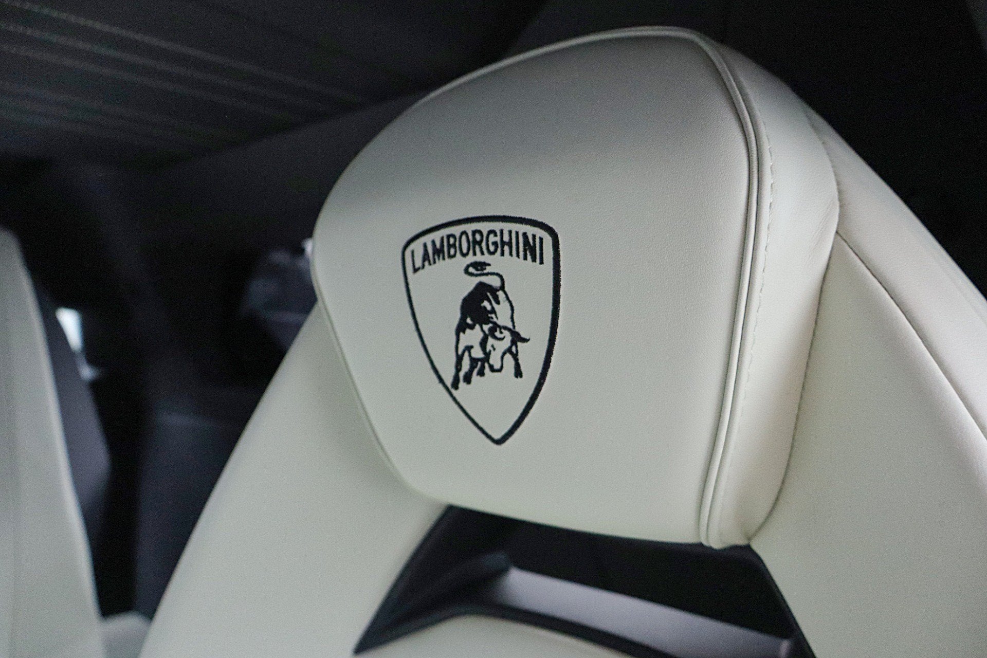 2025 Lamborghini Revuelto Coupe