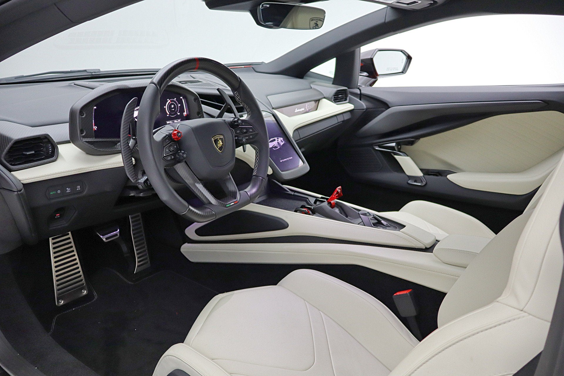 2025 Lamborghini Revuelto Coupe