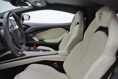 2025 Lamborghini Revuelto Coupe