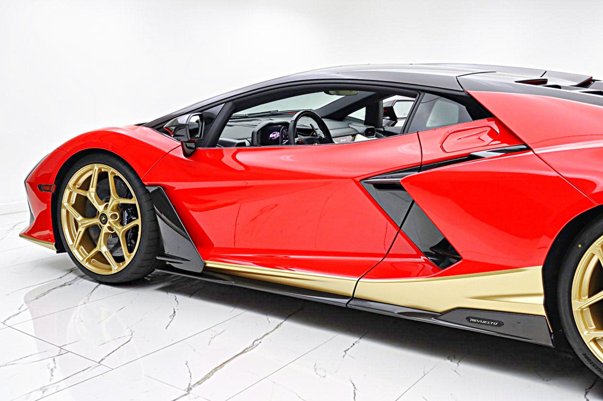 2025 Lamborghini Revuelto Coupe