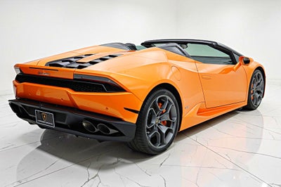 2017 Lamborghini Huracan Spyder/SELEZIONE PRE-OWNED CERTIFIED