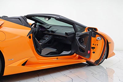 2017 Lamborghini Huracan Spyder/SELEZIONE PRE-OWNED CERTIFIED