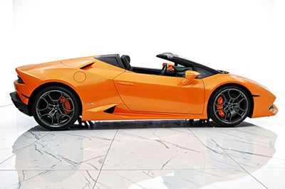 2017 Lamborghini Huracan Spyder/SELEZIONE PRE-OWNED CERTIFIED