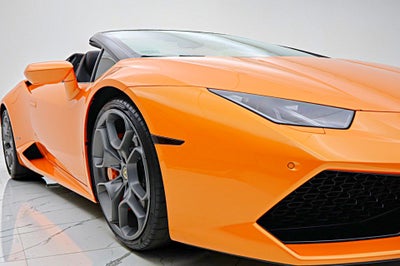 2017 Lamborghini Huracan Spyder/SELEZIONE PRE-OWNED CERTIFIED