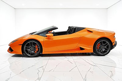 2017 Lamborghini Huracan Spyder/SELEZIONE PRE-OWNED CERTIFIED