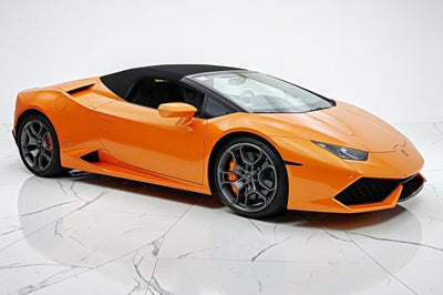 2017 Lamborghini Huracan Spyder/SELEZIONE PRE-OWNED CERTIFIED
