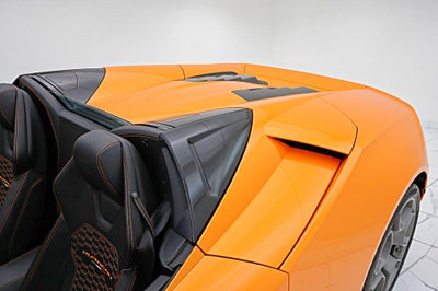 2017 Lamborghini Huracan Spyder/SELEZIONE PRE-OWNED CERTIFIED