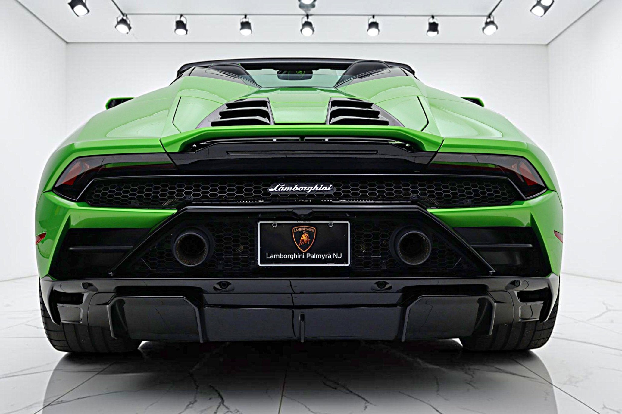 2023 Lamborghini Huracan EVO Spyder RWD/ SELEZIONE PRE-OWNED CERTIFIED