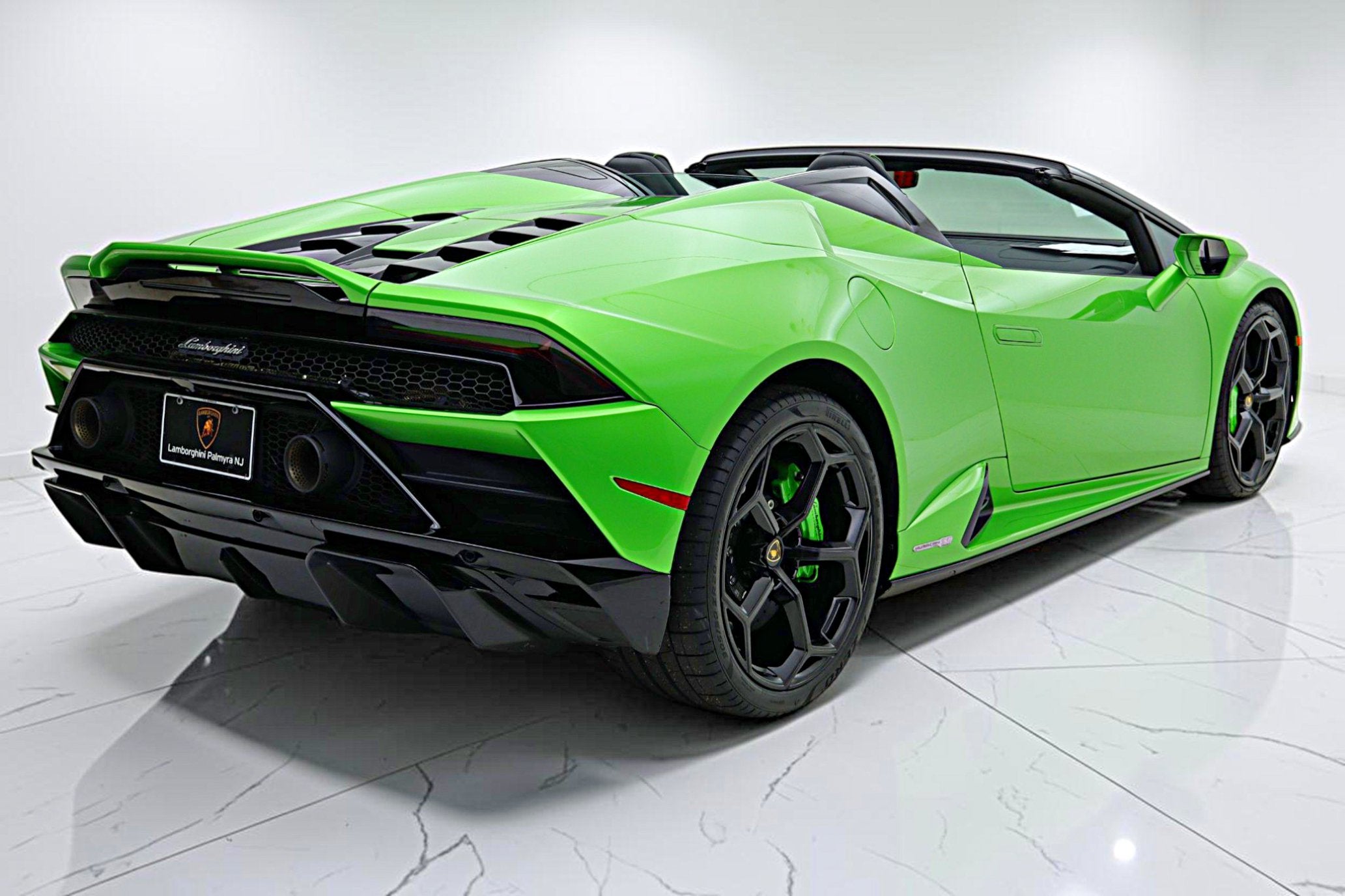 2023 Lamborghini Huracan EVO Spyder RWD/ SELEZIONE PRE-OWNED CERTIFIED