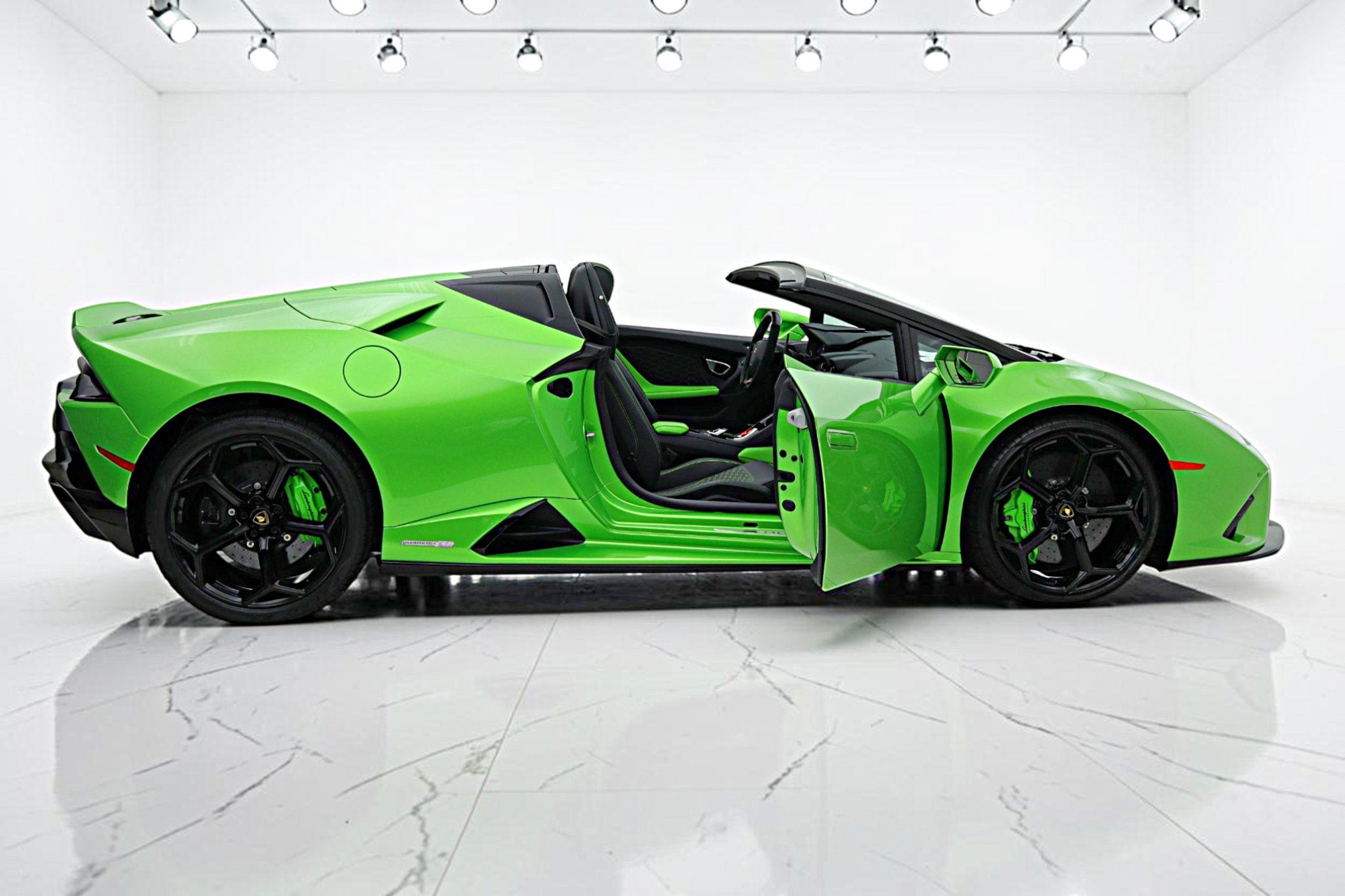 2023 Lamborghini Huracan EVO Spyder RWD/ SELEZIONE PRE-OWNED CERTIFIED