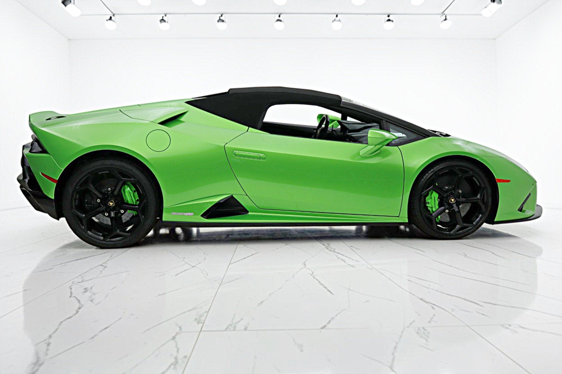 2023 Lamborghini Huracan EVO Spyder RWD/ SELEZIONE PRE-OWNED CERTIFIED
