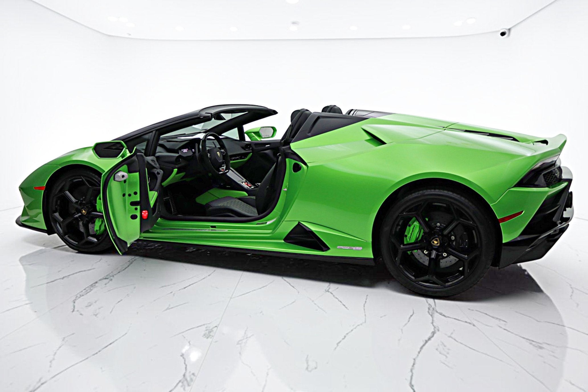 2023 Lamborghini Huracan EVO Spyder RWD/ SELEZIONE PRE-OWNED CERTIFIED