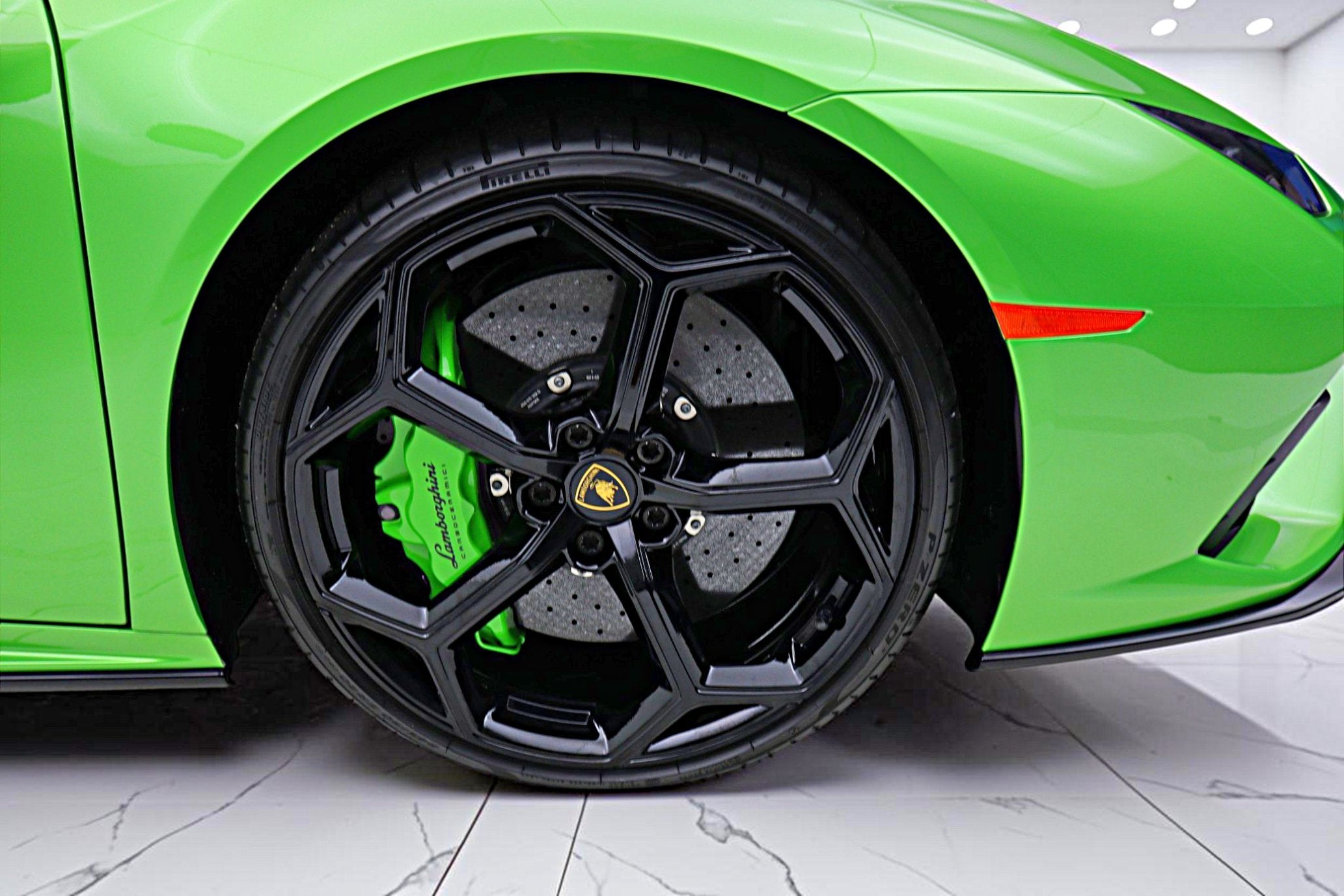 2023 Lamborghini Huracan EVO Spyder RWD/ SELEZIONE PRE-OWNED CERTIFIED