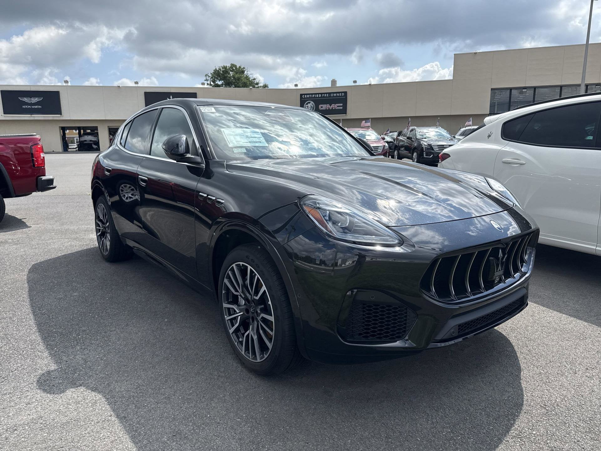 2025 Maserati Grecale AWD