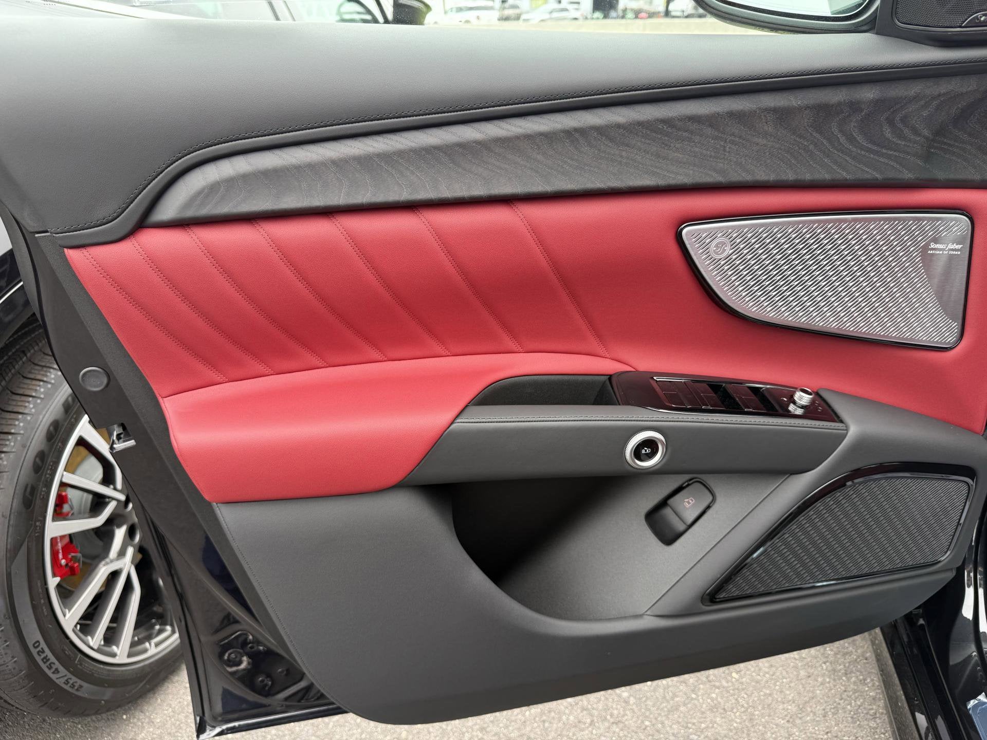 2025 Maserati Grecale AWD