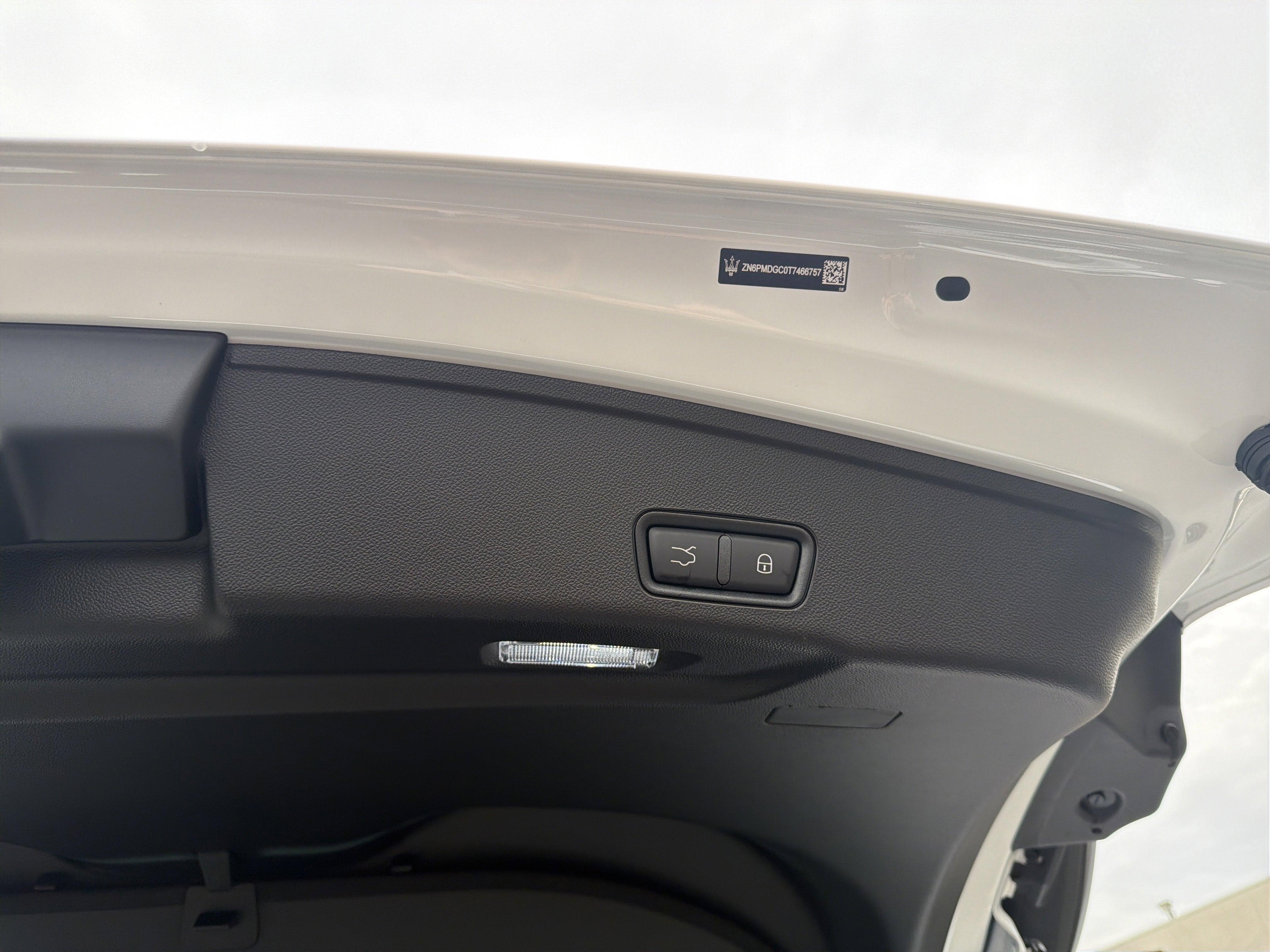 2026 Maserati GRECALE MODENA 