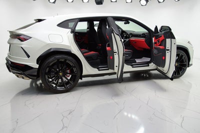 2022 Lamborghini Urus SELEZIONE PRE-OWNED CERTIFIED