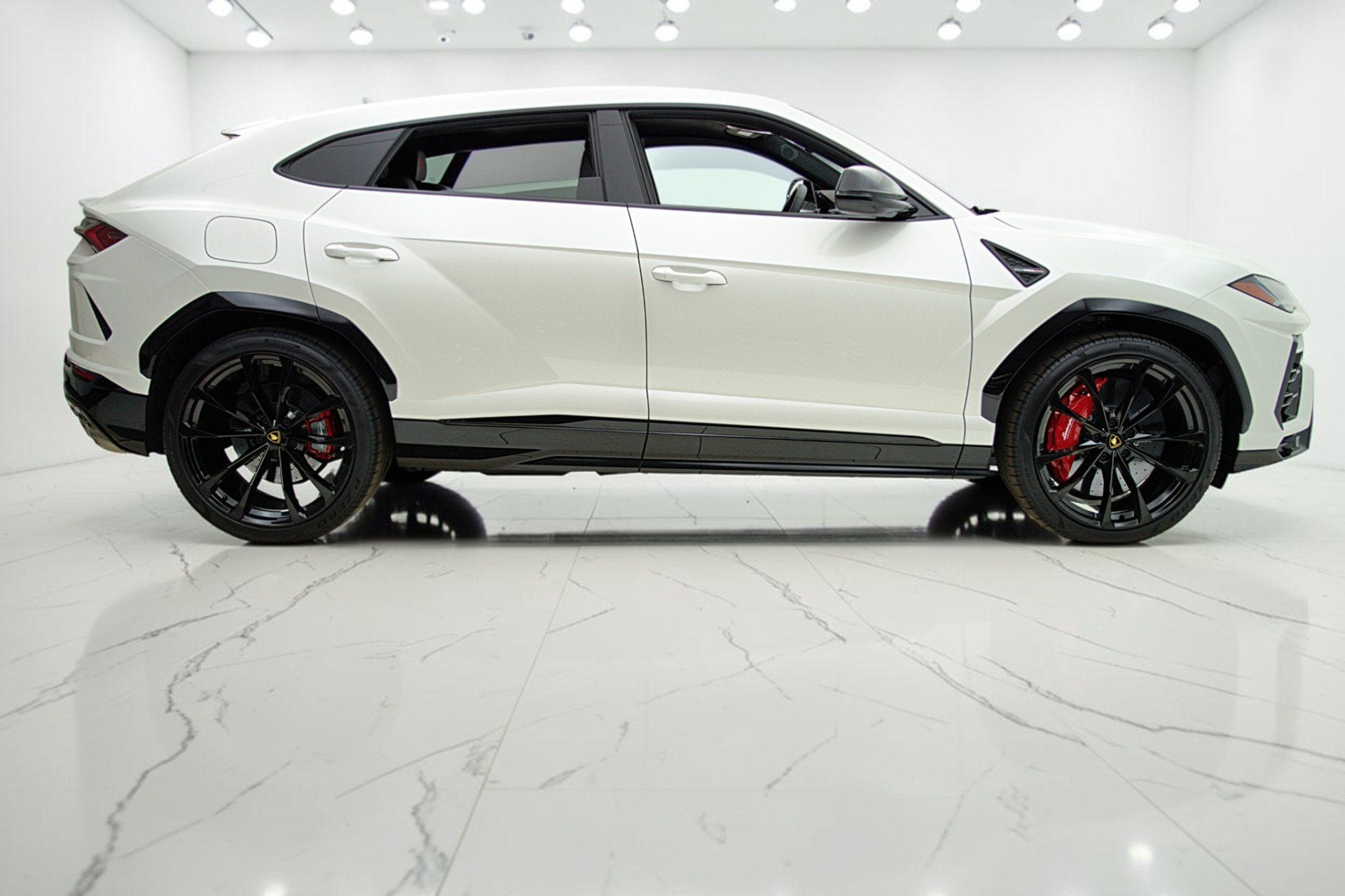 2022 Lamborghini Urus SELEZIONE PRE-OWNED CERTIFIED